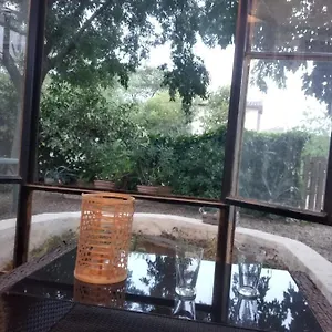 Hébergement de vacances Maison Blanche Ecoresponsable, Sorgues