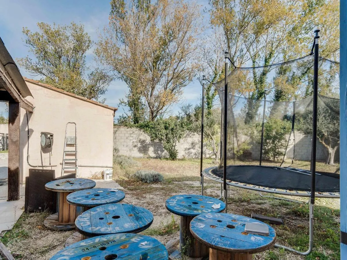 Holiday home Villa With Swimming Pool In Sorgues